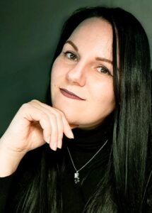 Portrait of Denna Valraven